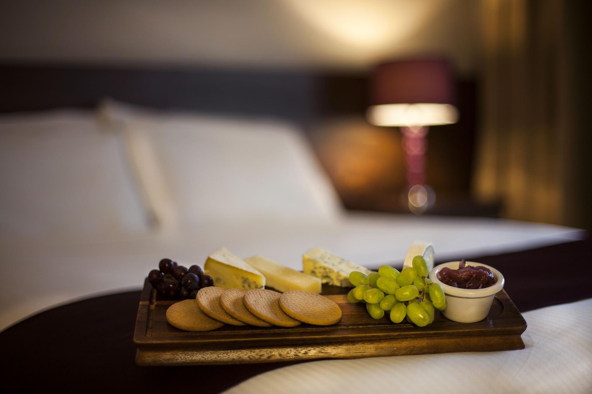 Woodford Dolmen Hotel Карлоу Екстер'єр фото