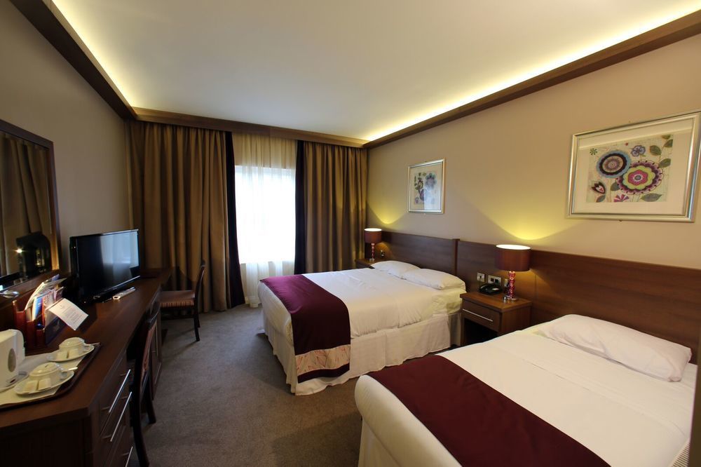 Woodford Dolmen Hotel Карлоу Екстер'єр фото